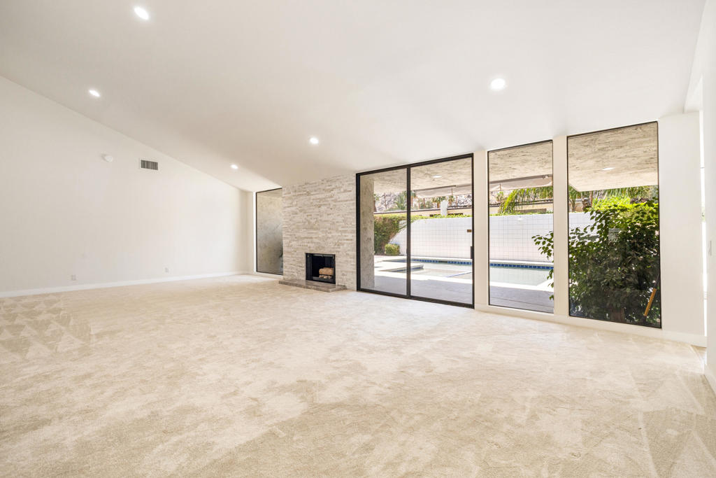 Indian Wells C.C. - Residential
