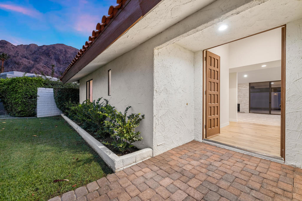 Indian Wells C.C. - Residential