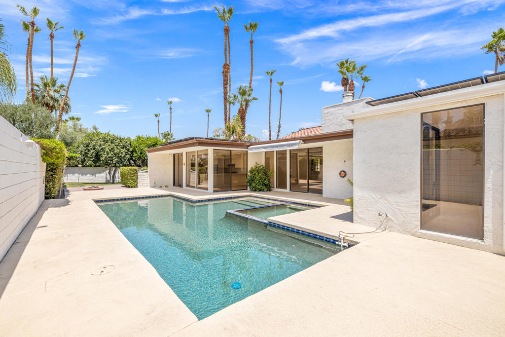 Indian Wells C.C. - Residential