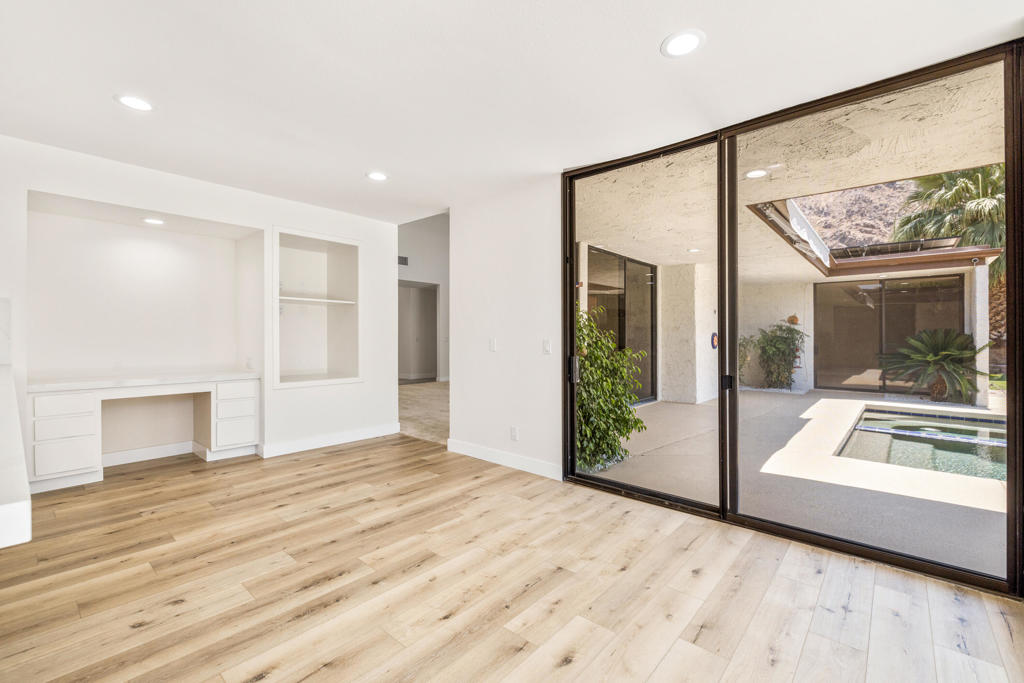 Indian Wells C.C. - Residential