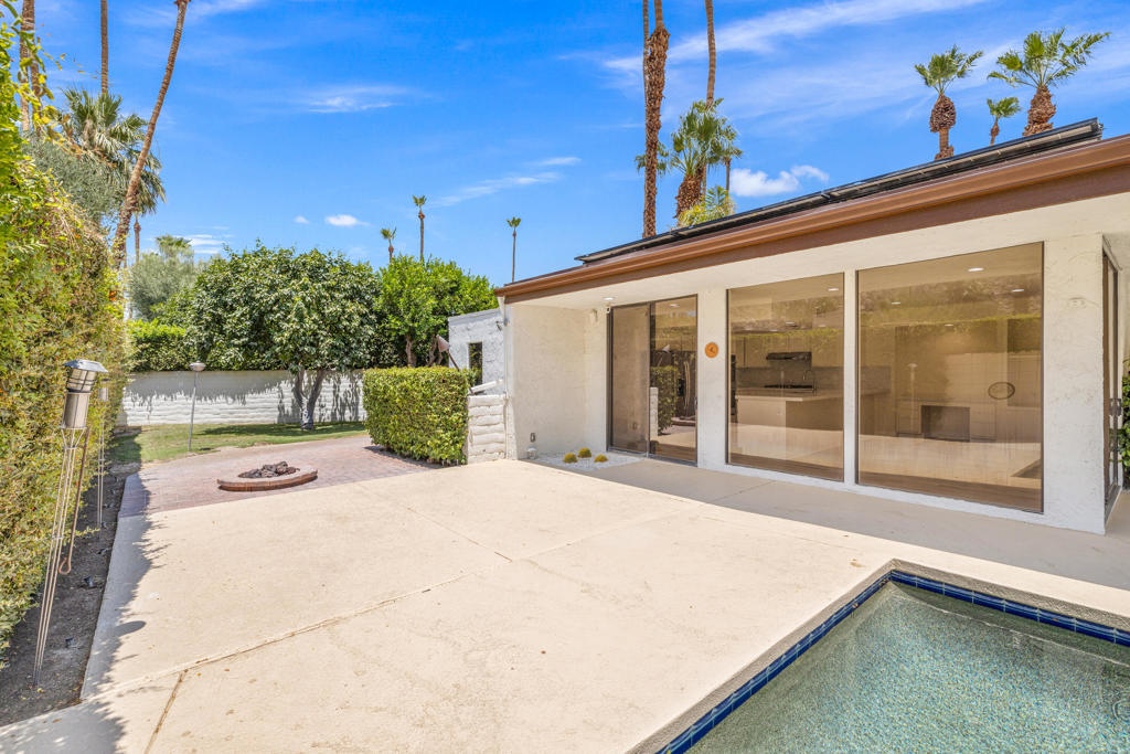 Indian Wells C.C. - Residential