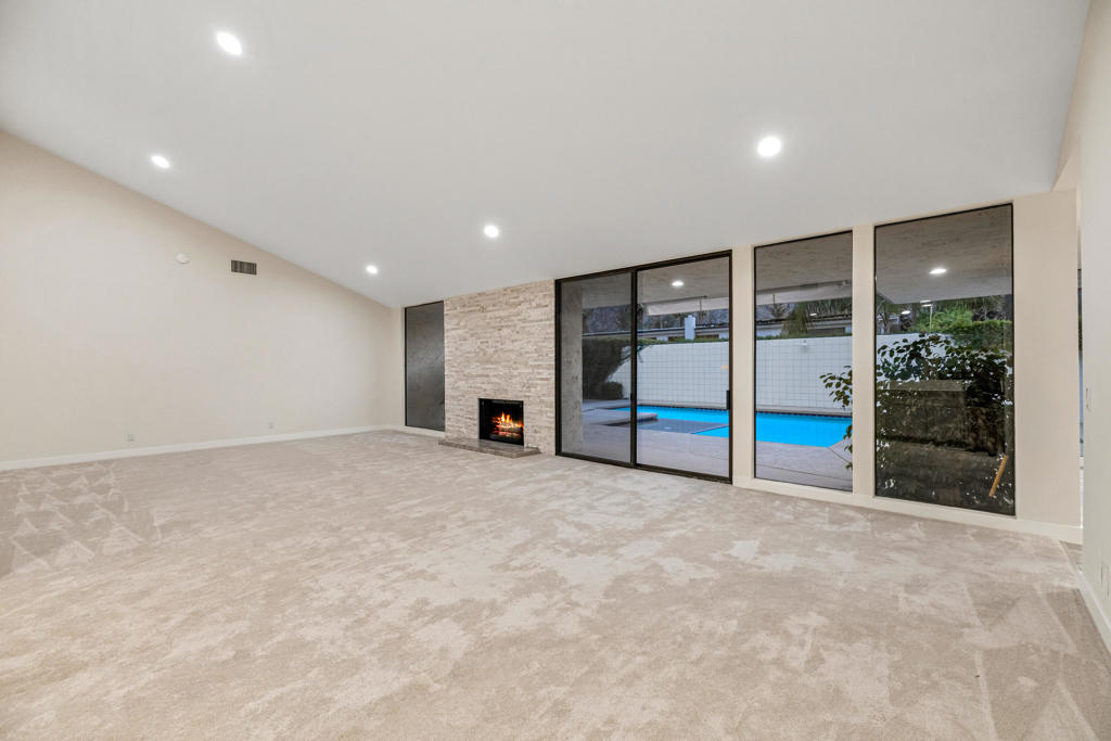 Indian Wells C.C. - Residential