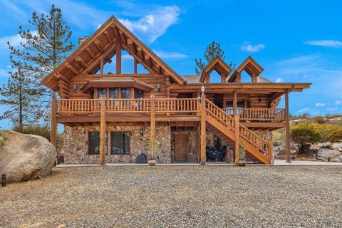 Photo of 60766 Table Mountain Road, Mountain Center, CA 92561 (MLS # 219140261DA)