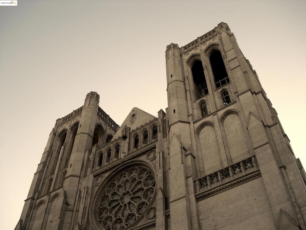 NOB HILL - Residential