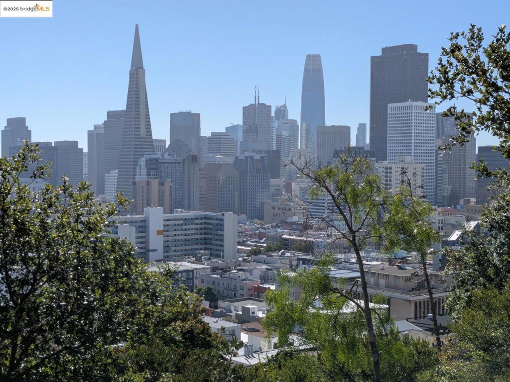 NOB HILL - Residential