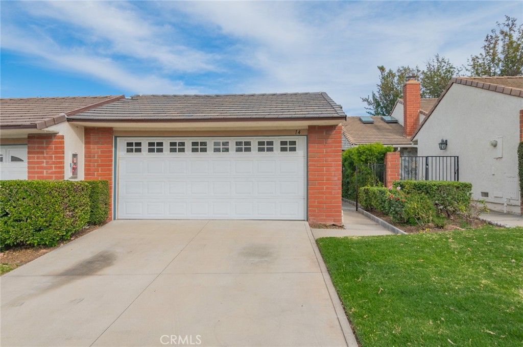 Photo of 14 Gumwood, Irvine, CA 92612 (MLS # OC26058168)