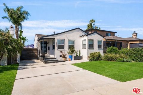 Photo of 1741 S Spaulding Avenue, Los Angeles, CA 90019 (MLS # 26663597)