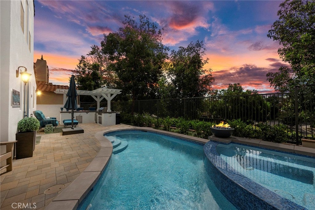 16 Kempton Lane
