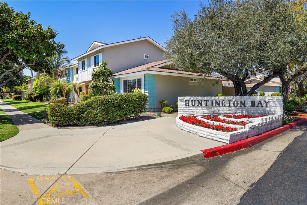 10160 Ascot Circle, Huntington Beach CA 92646 - Photo 44