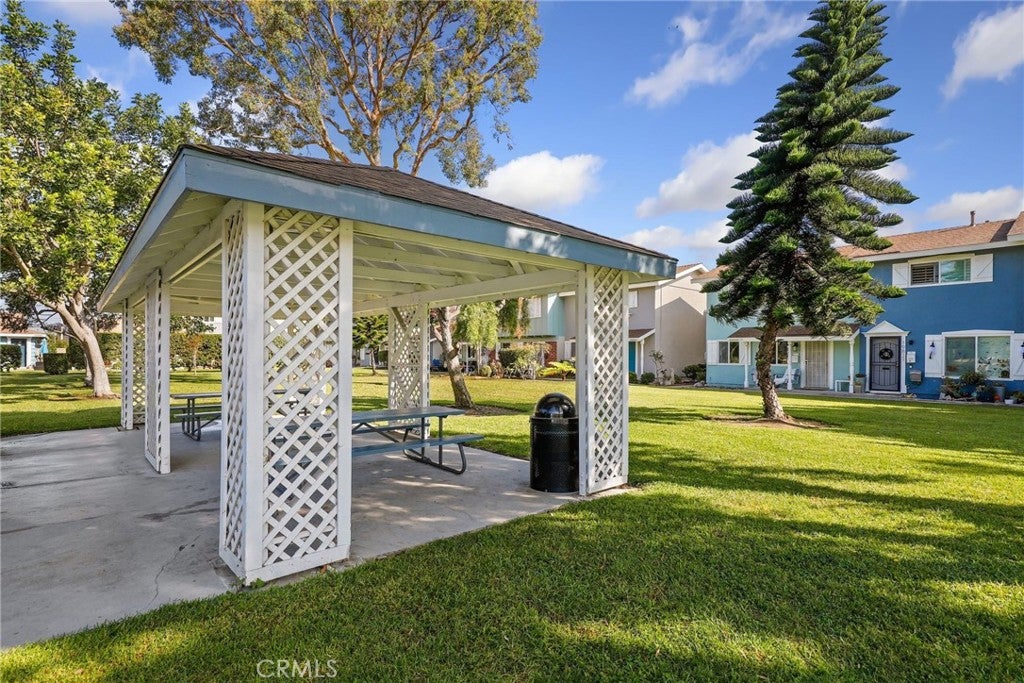 10160 Ascot Circle, Huntington Beach CA 92646 - Photo 40