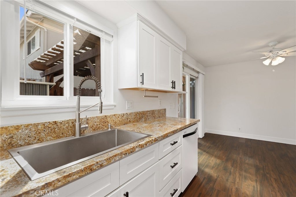 10160 Ascot Circle, Huntington Beach CA 92646 - Photo 16