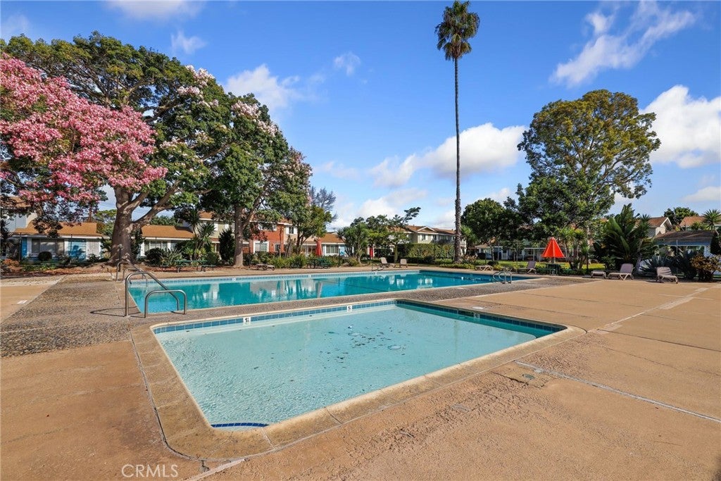 10160 Ascot Circle, Huntington Beach CA 92646 - Photo 39