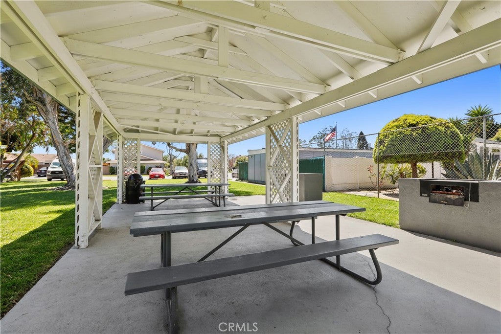 10160 Ascot Circle, Huntington Beach CA 92646 - Photo 41
