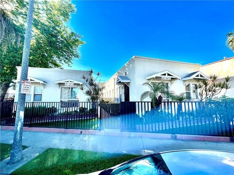 Photo of 5427 1/2 DAIRY Ave, Long Beach, CA 90805 (MLS # WS26043325)