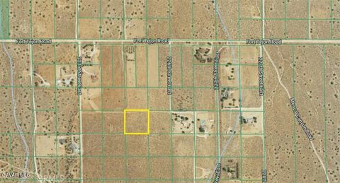 Photo of 0 Avenue Y4/ 225th East, Llano, CA 93544 (MLS # SR26052527)