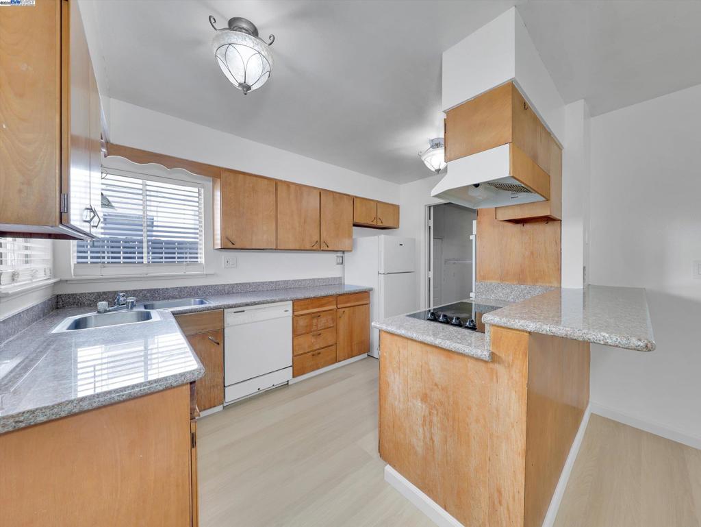 ANTIOCH - Residential