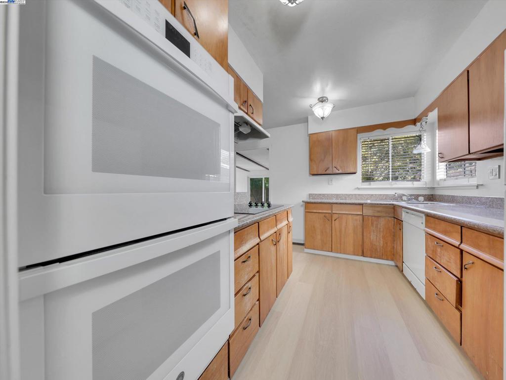 ANTIOCH - Residential