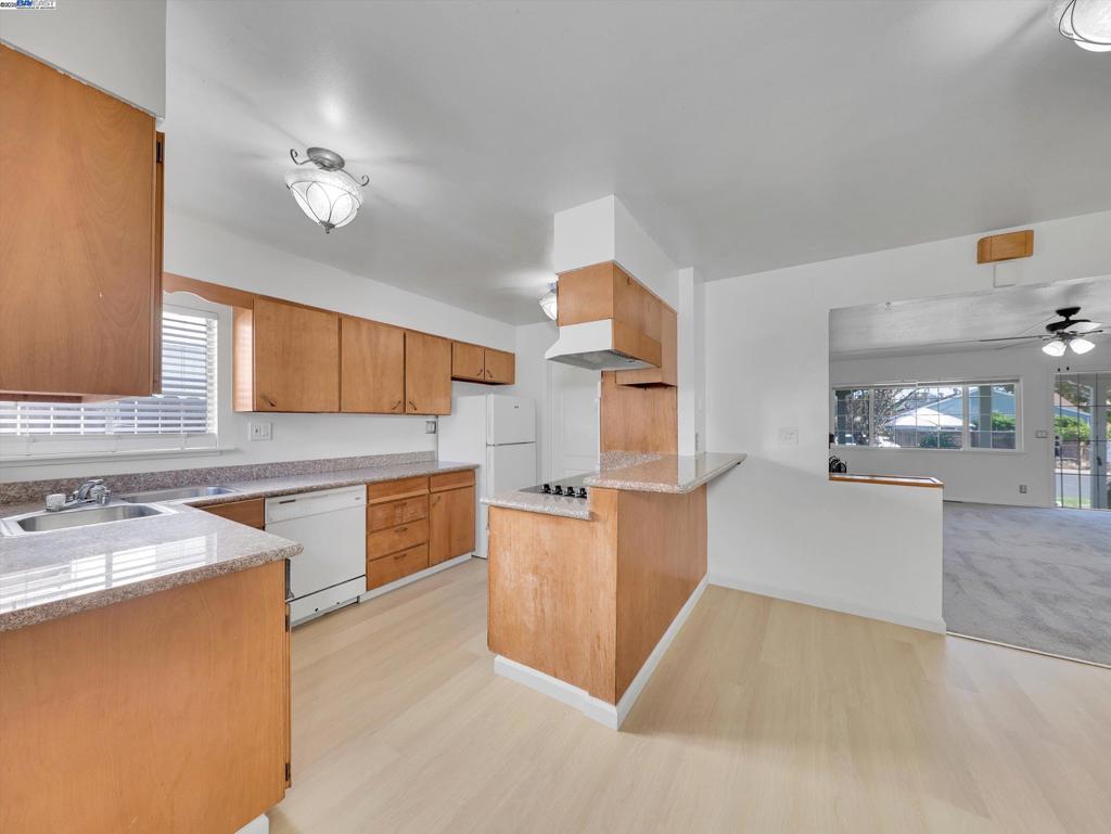 ANTIOCH - Residential