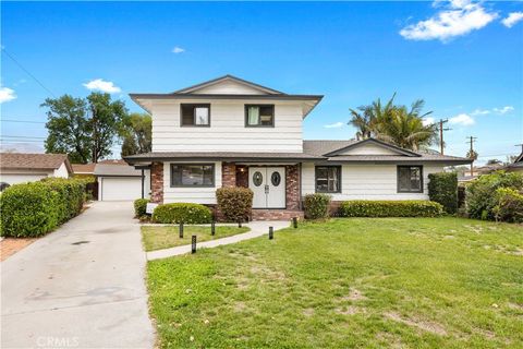 Photo of 811 E Norman Avenue, Arcadia, CA 91006 (MLS # AR25249632) Photo of 811 E Norman Avenue, Arcadia, CA 91006 (MLS # AR25249632)