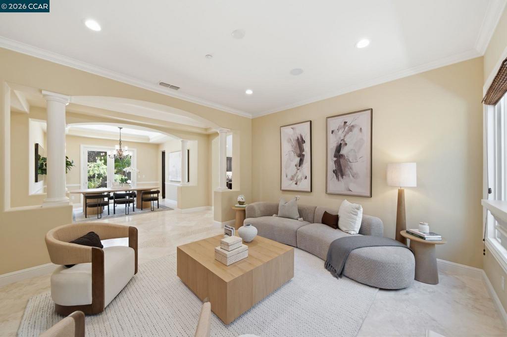 3309 Ashbourne Cir