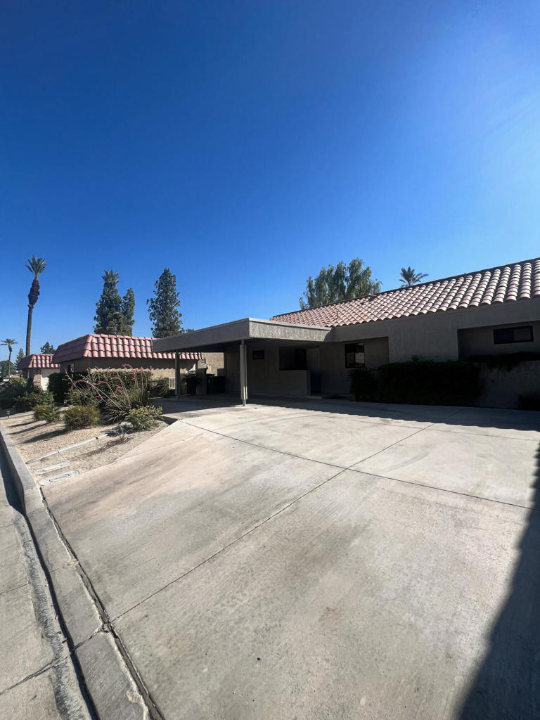 40513 Bay Hill Way