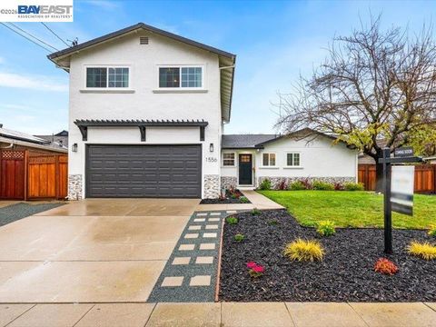 Photo of 1556 1556 Wagoner Dr Dr, Livermore, CA 94550 (MLS # 41123177)