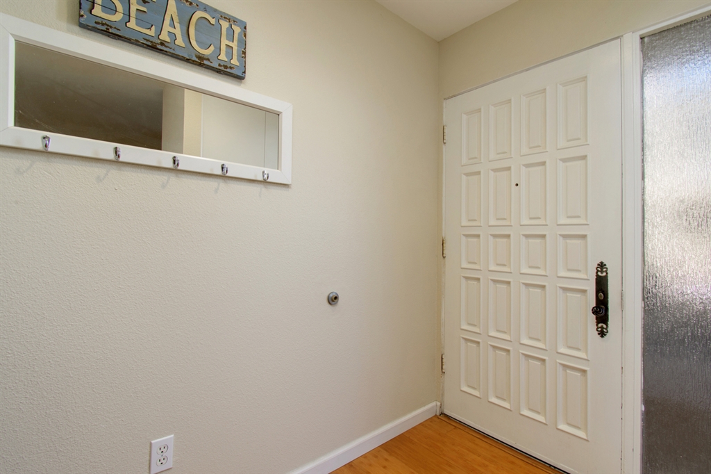 453 S Sierra Ave 169
