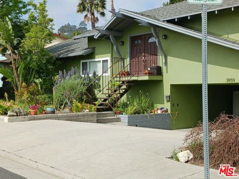 Photo of 3859 S Cochran Ave, Los Angeles, CA 90008 (MLS # 26651149)