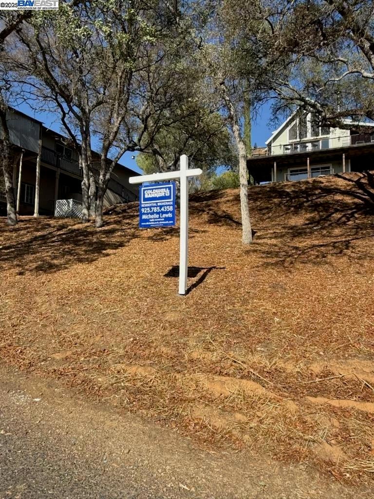 490 Bret Harte Dr
