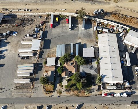 14770 Boyle Fontana CA 92337