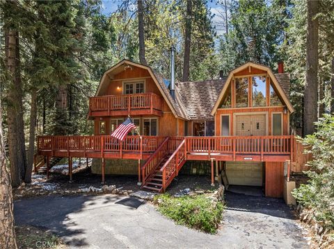 Photo of 31345 Cedarwood Dr, Running Springs, CA 92382 (MLS # IV26090810)