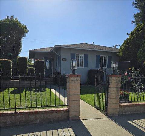10441 La Mirada Boulevard Whittier CA 90604