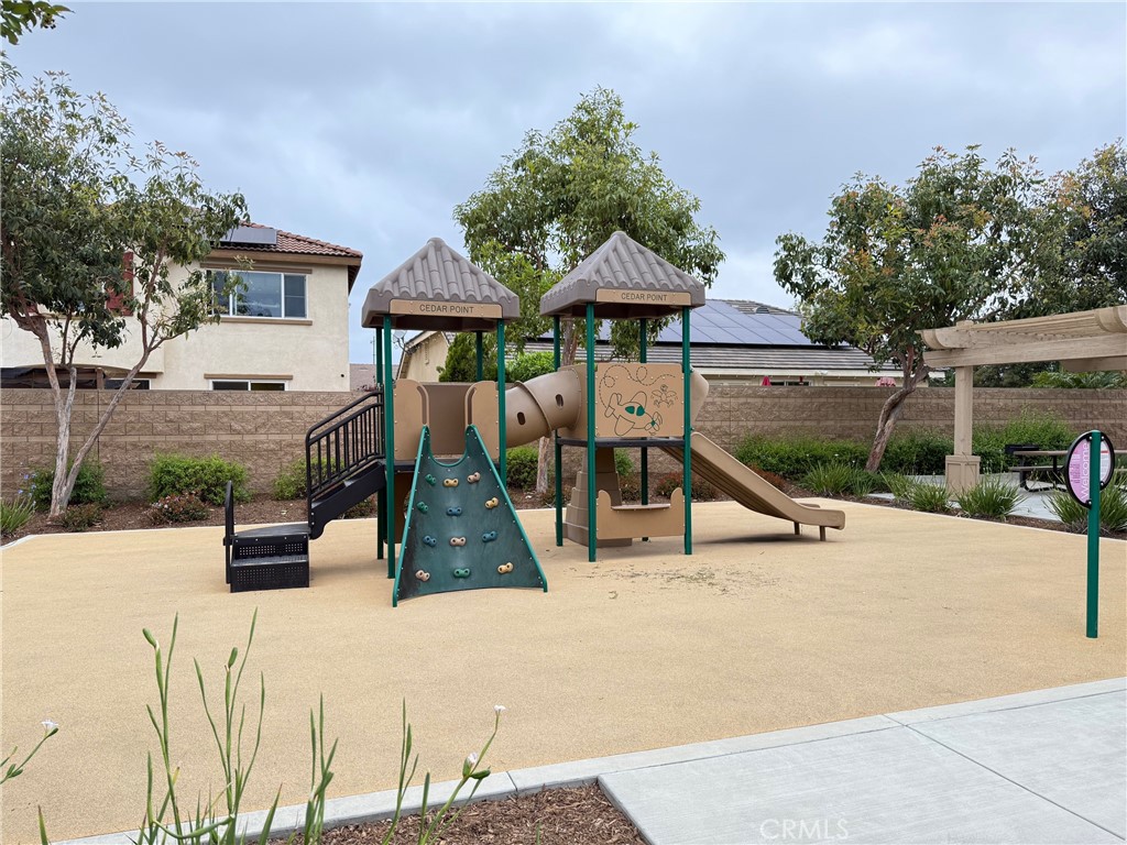 5641 Buckthorn Court