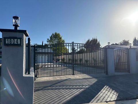 1804 El Cajon Lane Ramona CA 92065