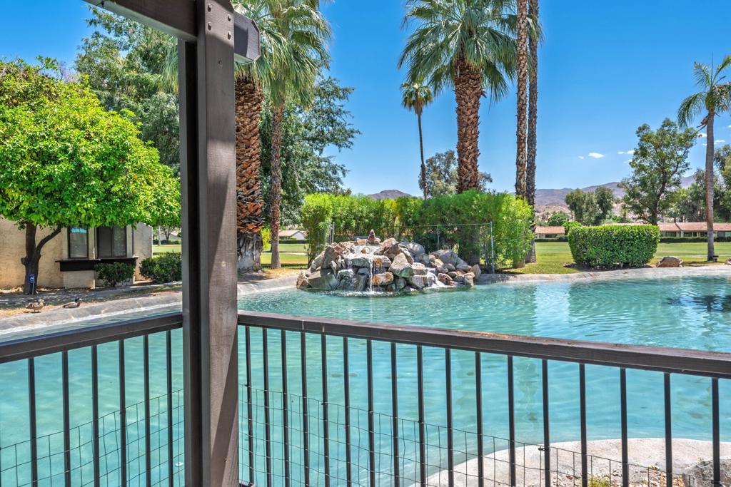 35 Pueblo Vista Drive