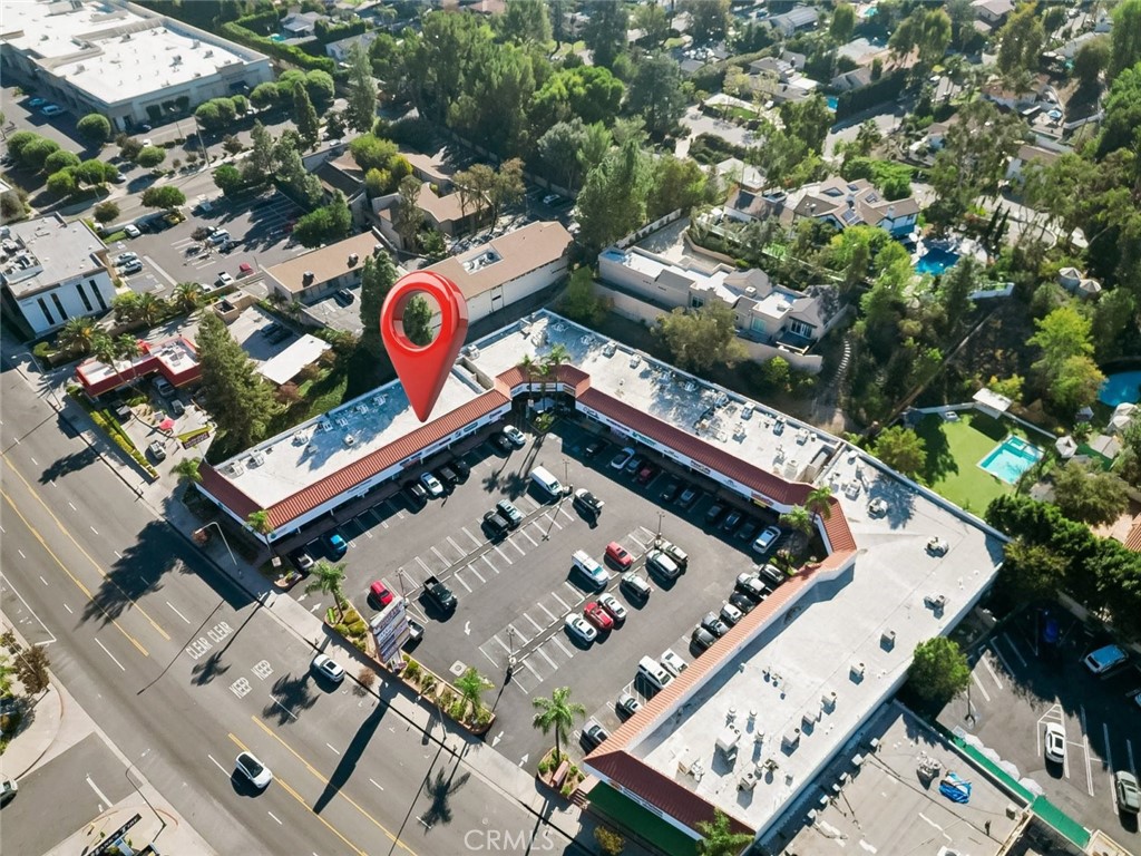 19936 Ventura Boulevard