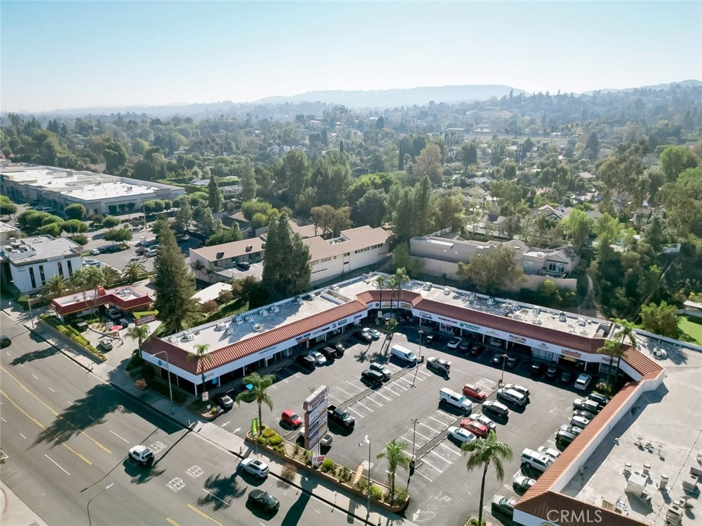 19936 Ventura Boulevard