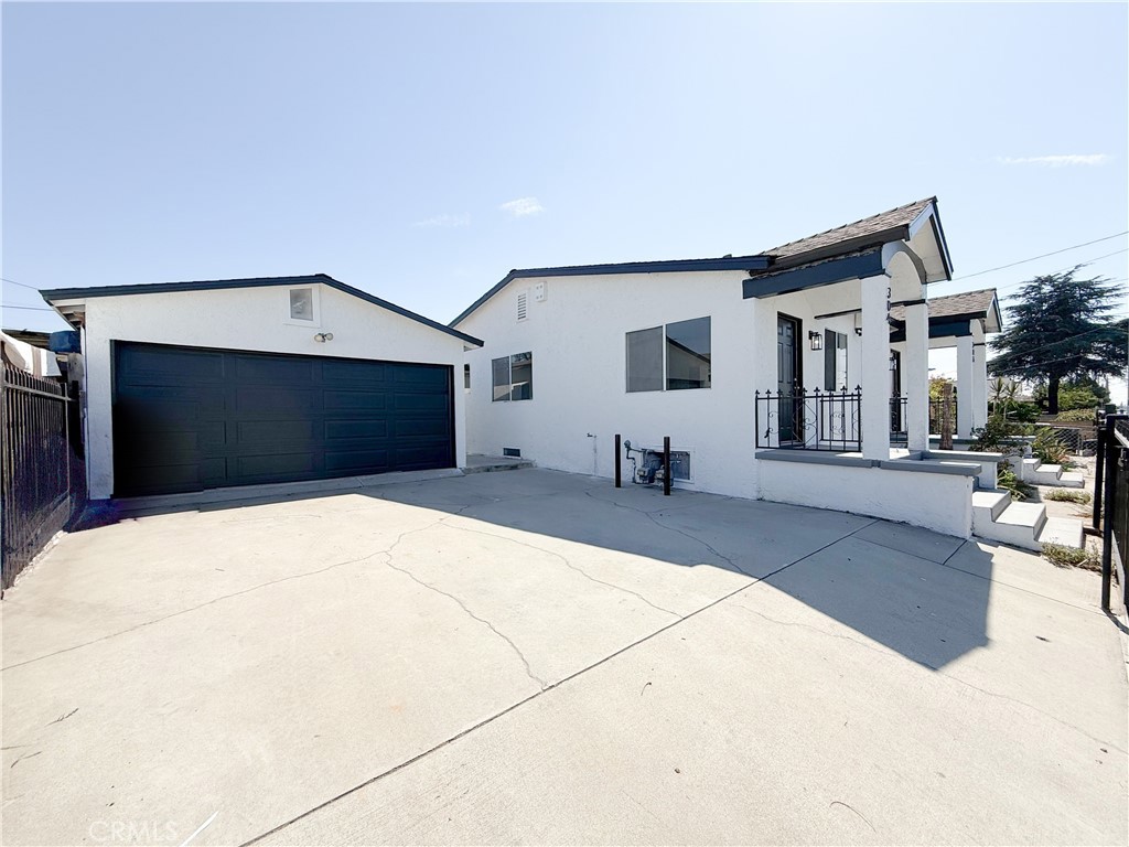 304 W Cedar Street