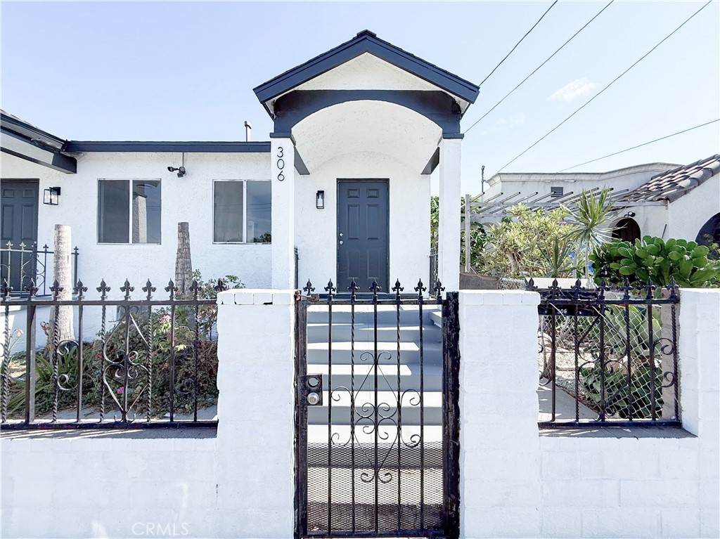 304 W Cedar Street