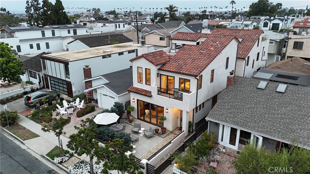 Corona del Mar North of PCH (CNHW) - Residential