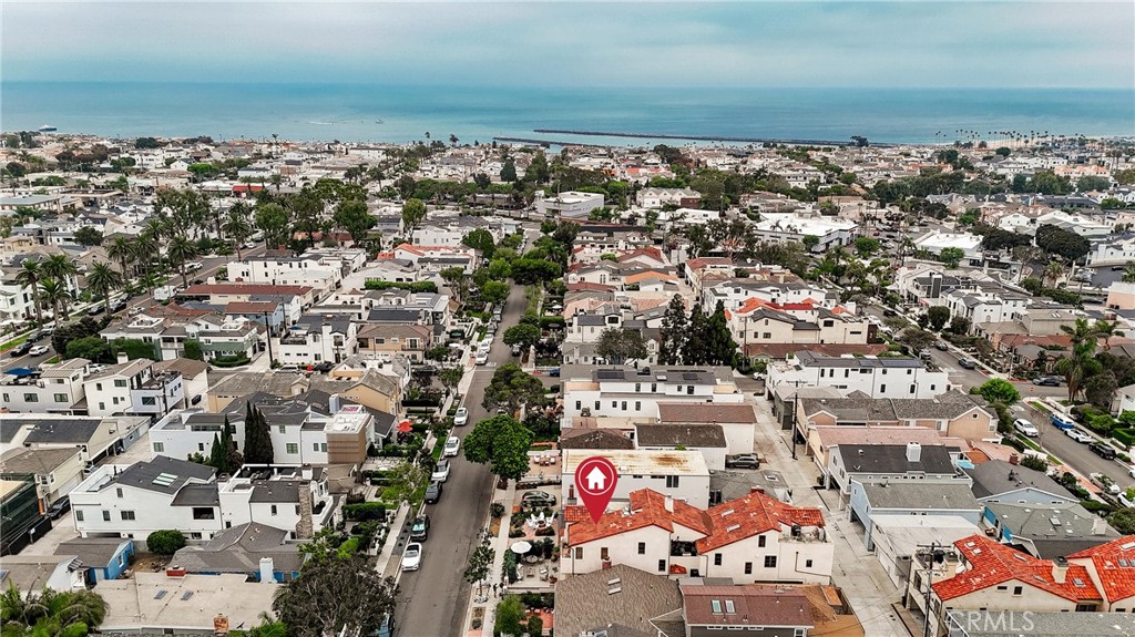 Corona del Mar North of PCH (CNHW) - Residential