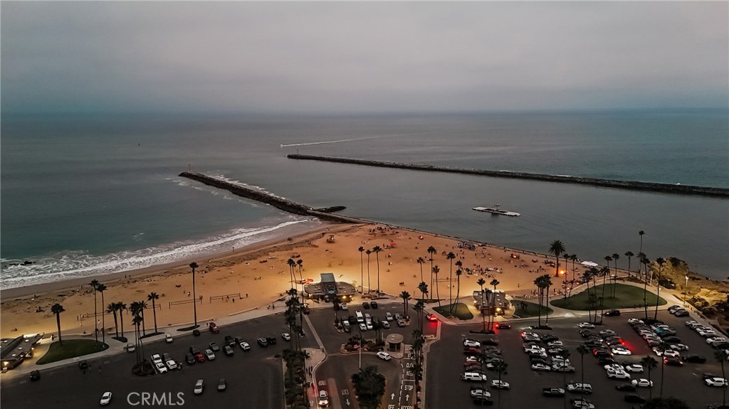 Corona del Mar North of PCH (CNHW) - Residential