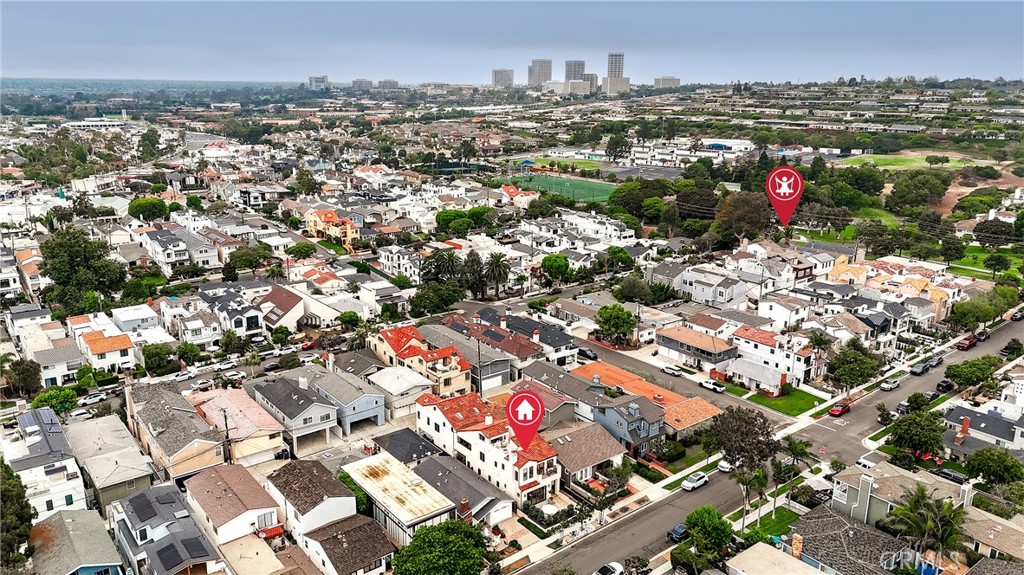 Corona del Mar North of PCH (CNHW) - Residential
