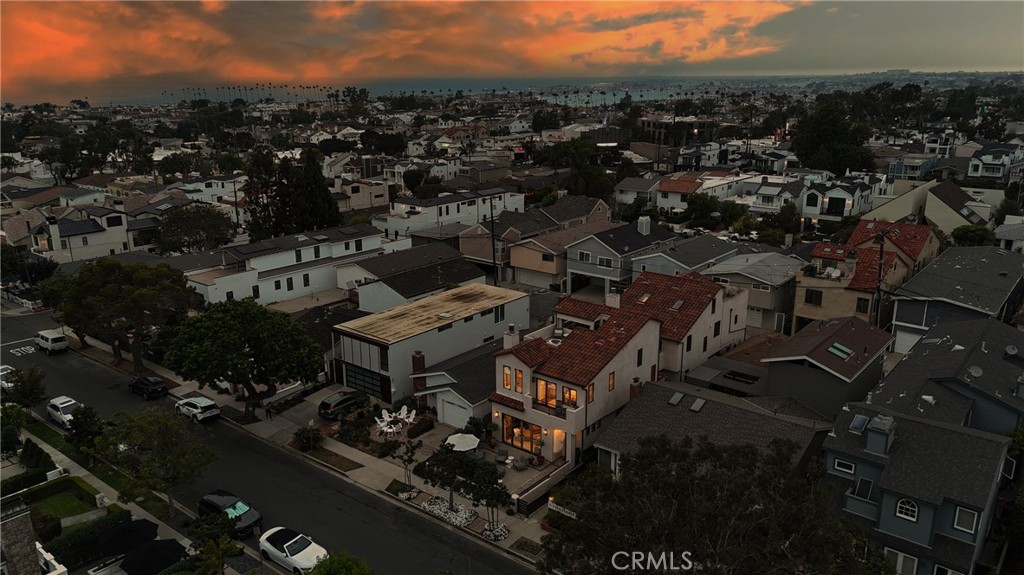 Corona del Mar North of PCH (CNHW) - Residential