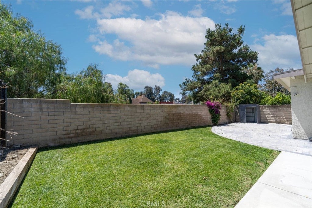 25072 Southport, Laguna Hills CA 92653 - Photo 23