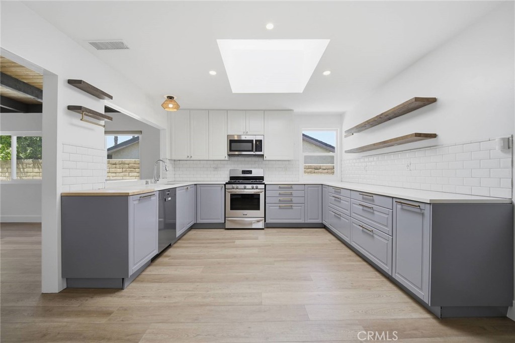 25072 Southport, Laguna Hills CA 92653 - Photo 6