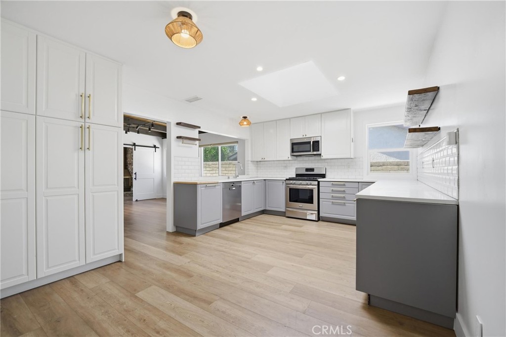 25072 Southport, Laguna Hills CA 92653 - Photo 8