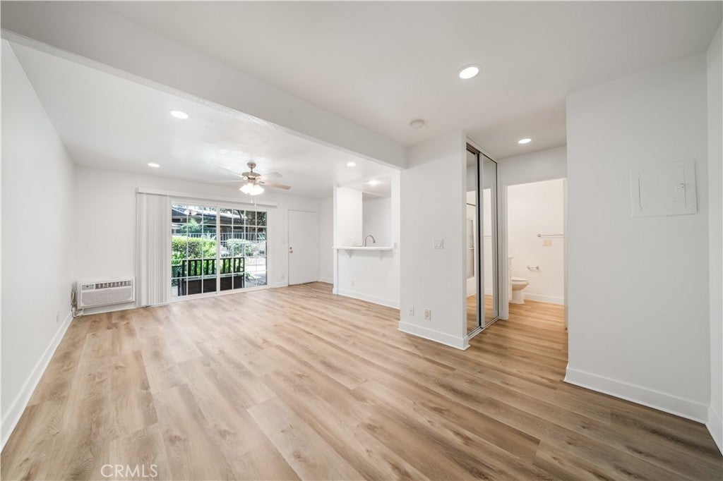 181 Streamwood, Irvine CA 92620 - Photo 6