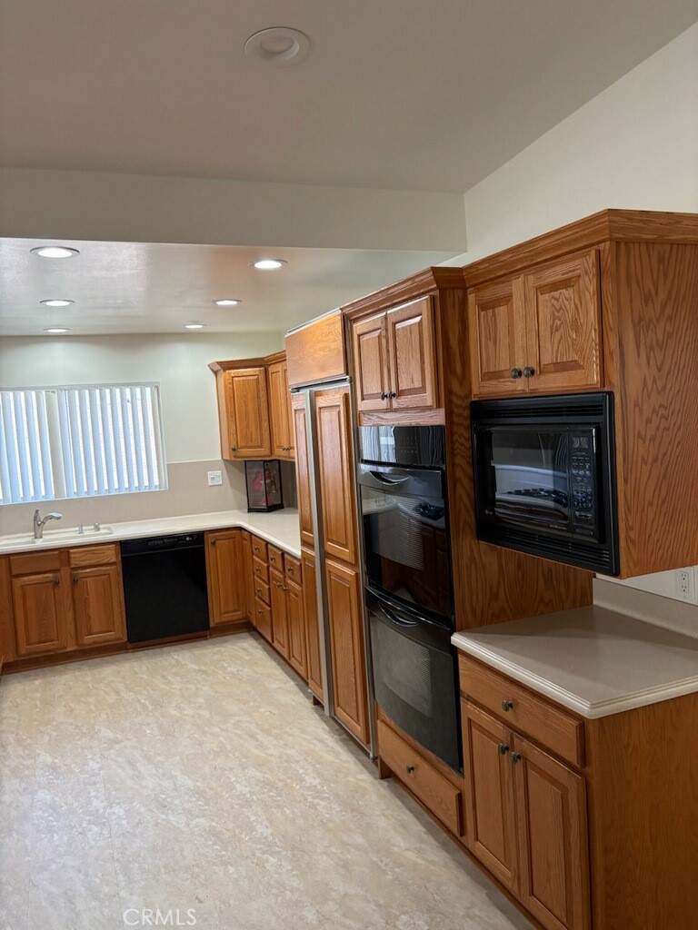 27659 Flaming Arrow Drive