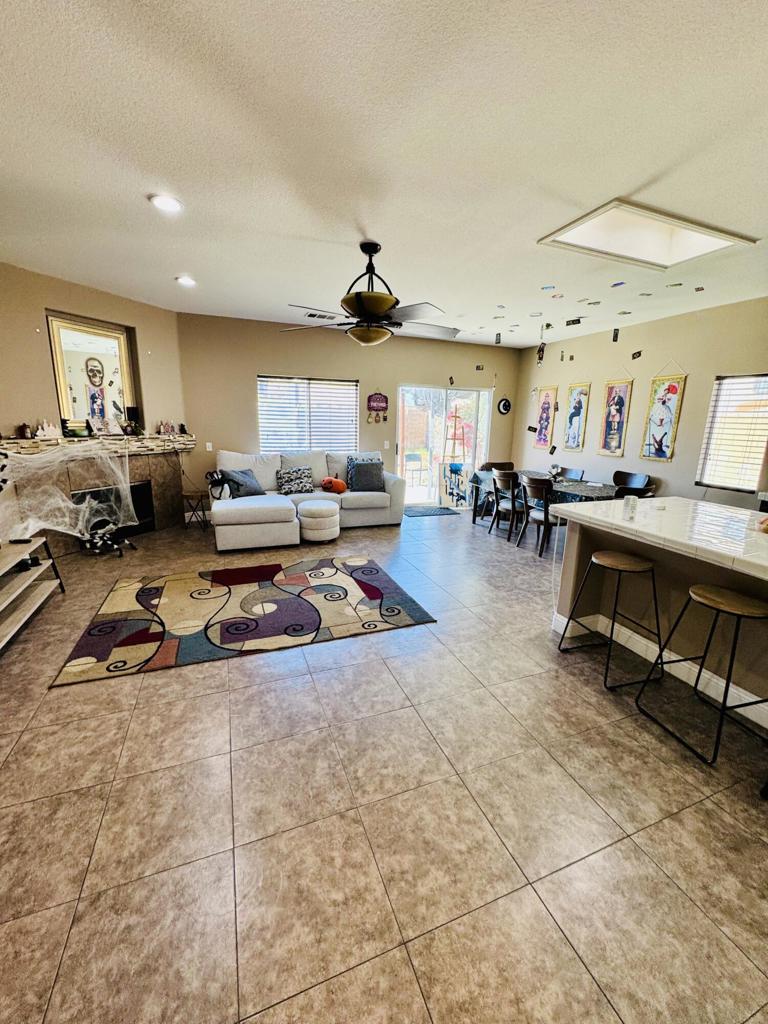 Shadow Hills - Residential